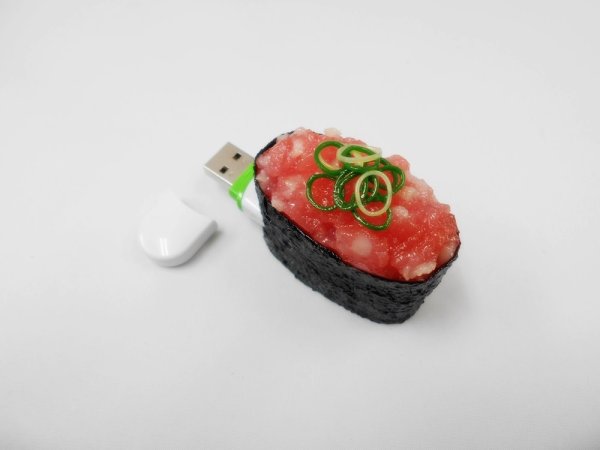 画像1: 食品サンプル USBメモリー(８ＧＢ) 軍艦ネギトロ (1)
