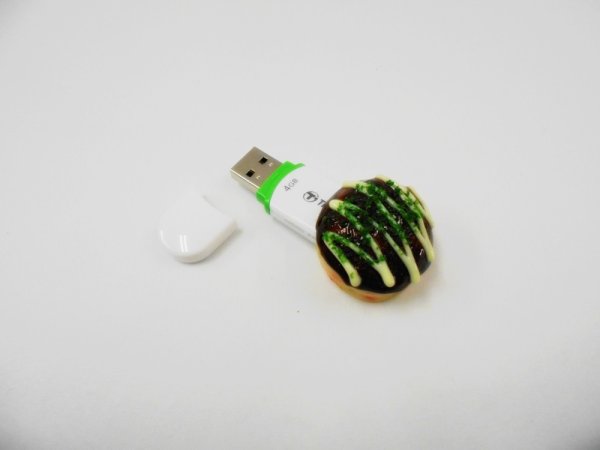 画像1: 食品サンプル USBメモリー(８ＧＢ) たこ焼き・マヨネーズ(小) (1)