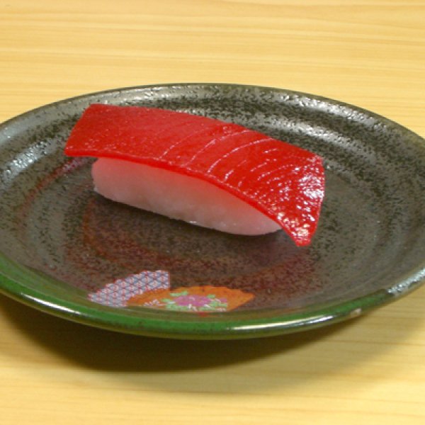 食品サンプル マグネット 寿司（マグロ）